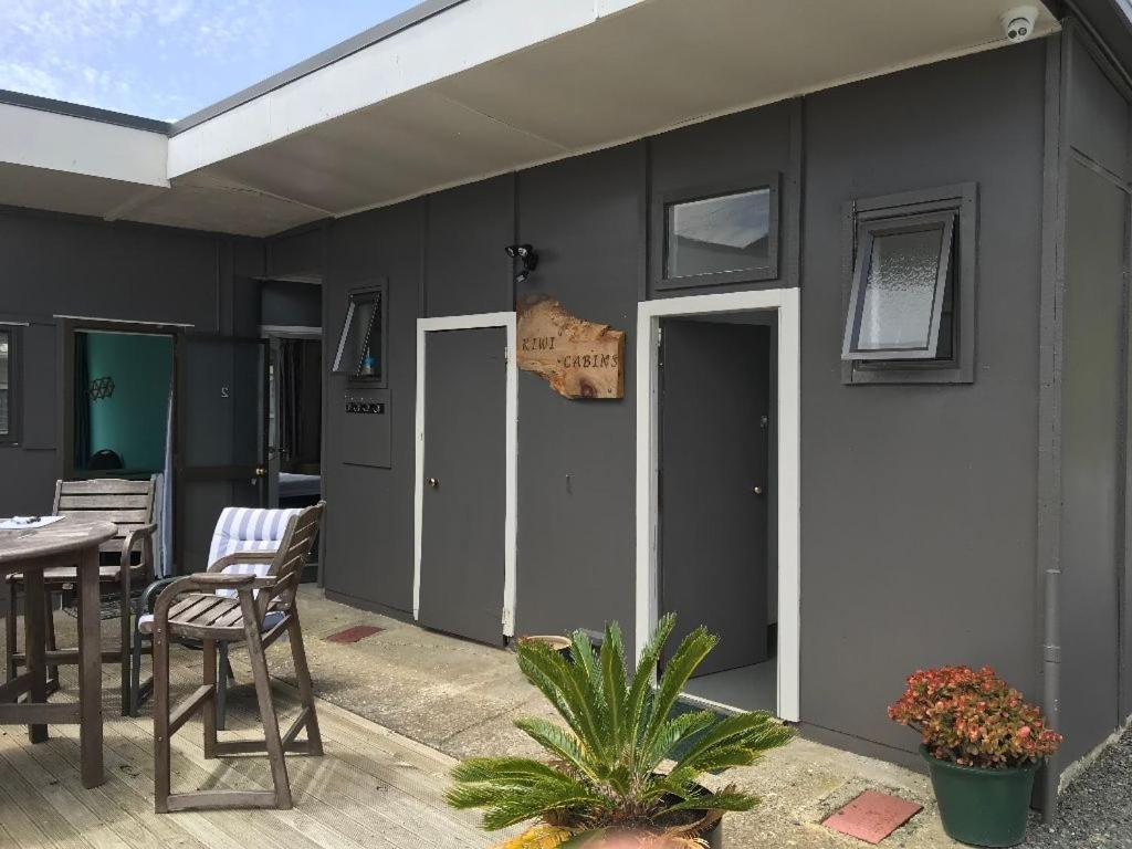 Kiwi Cabins Tapu エクステリア 写真