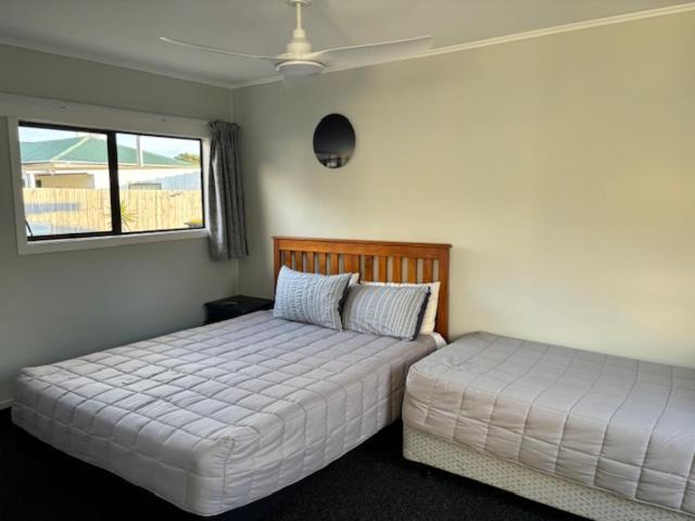 Kiwi Cabins Tapu エクステリア 写真